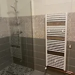 Bed & Breakfast Maison Piscine & Jacuzzi