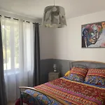 Bed & Breakfast Maison Piscine & Jacuzzi