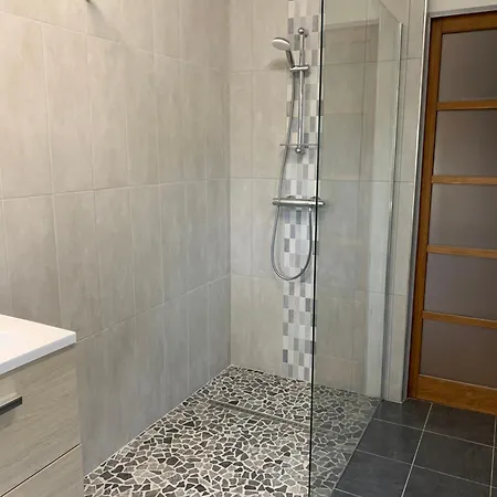 Maison Piscine & Jacuzzi
