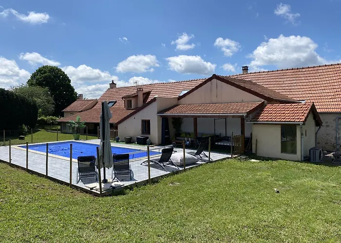 Maison Piscine & Jacuzzi Pensjonat